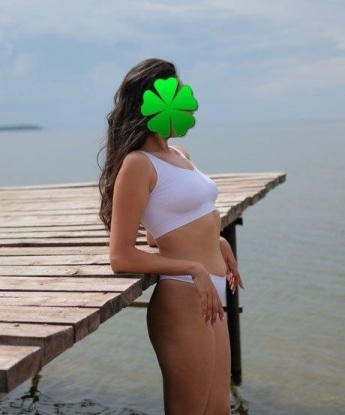 Мая, 22 года, 2 размер груди